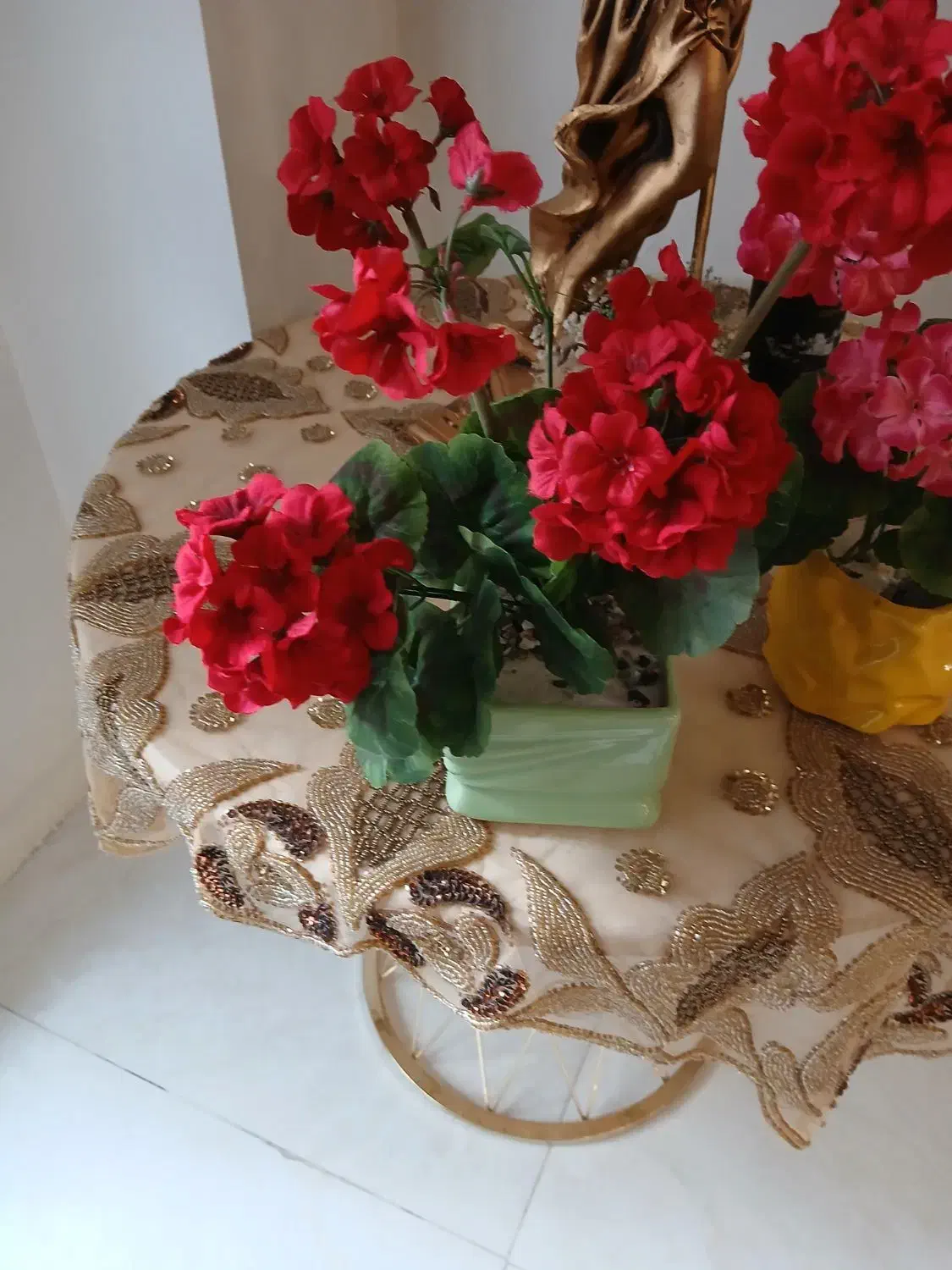 سلام سه گلدان تهران|گل مصنوعی|تبریز, |دیوار