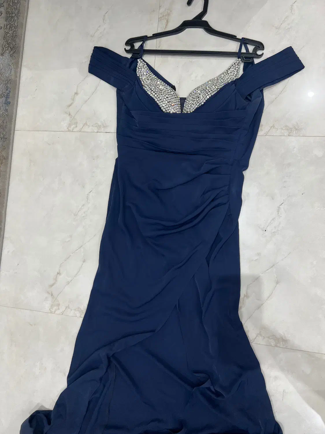 لباس مجلسی سرمه ای|لباس|رشت, چله خانه|دیوار