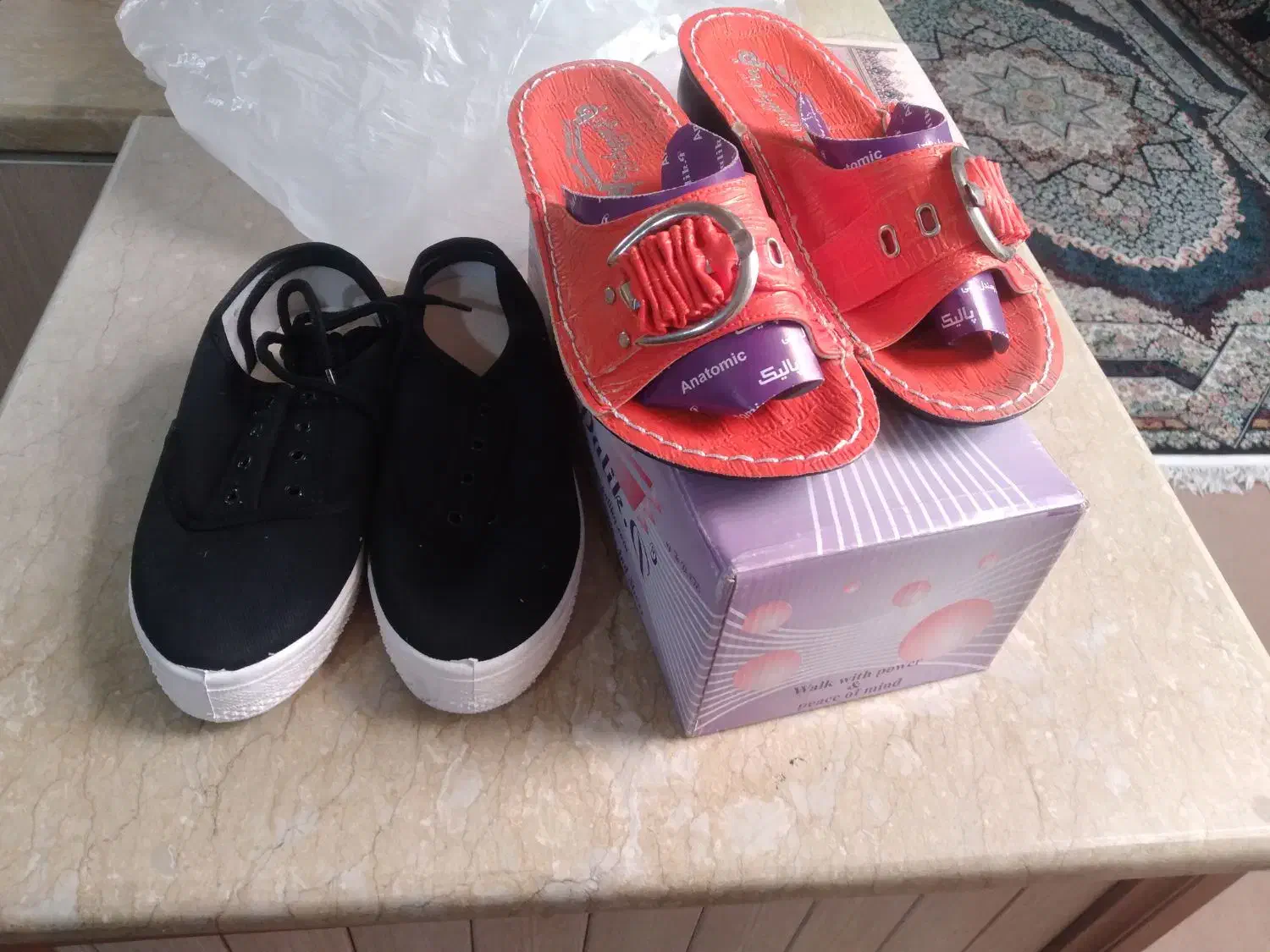 دوعدد کفشو دمپایی نونو|حراج|قم, نیروگاه|دیوار