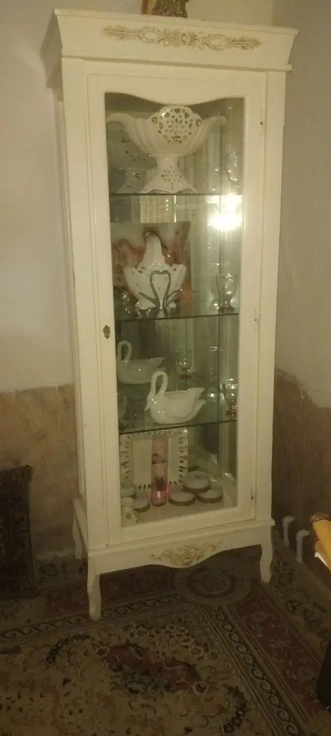 روفرشی‌وبوفه‌‌تمیز|روفرشی|نیشابور, بنیاد شهید|دیوار