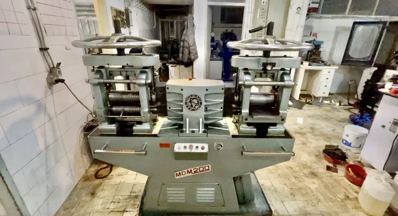 دستگاه نورد ۲۰۰ ایتالیایی|ماشین‌آلات صنعتی|یزد, |دیوار