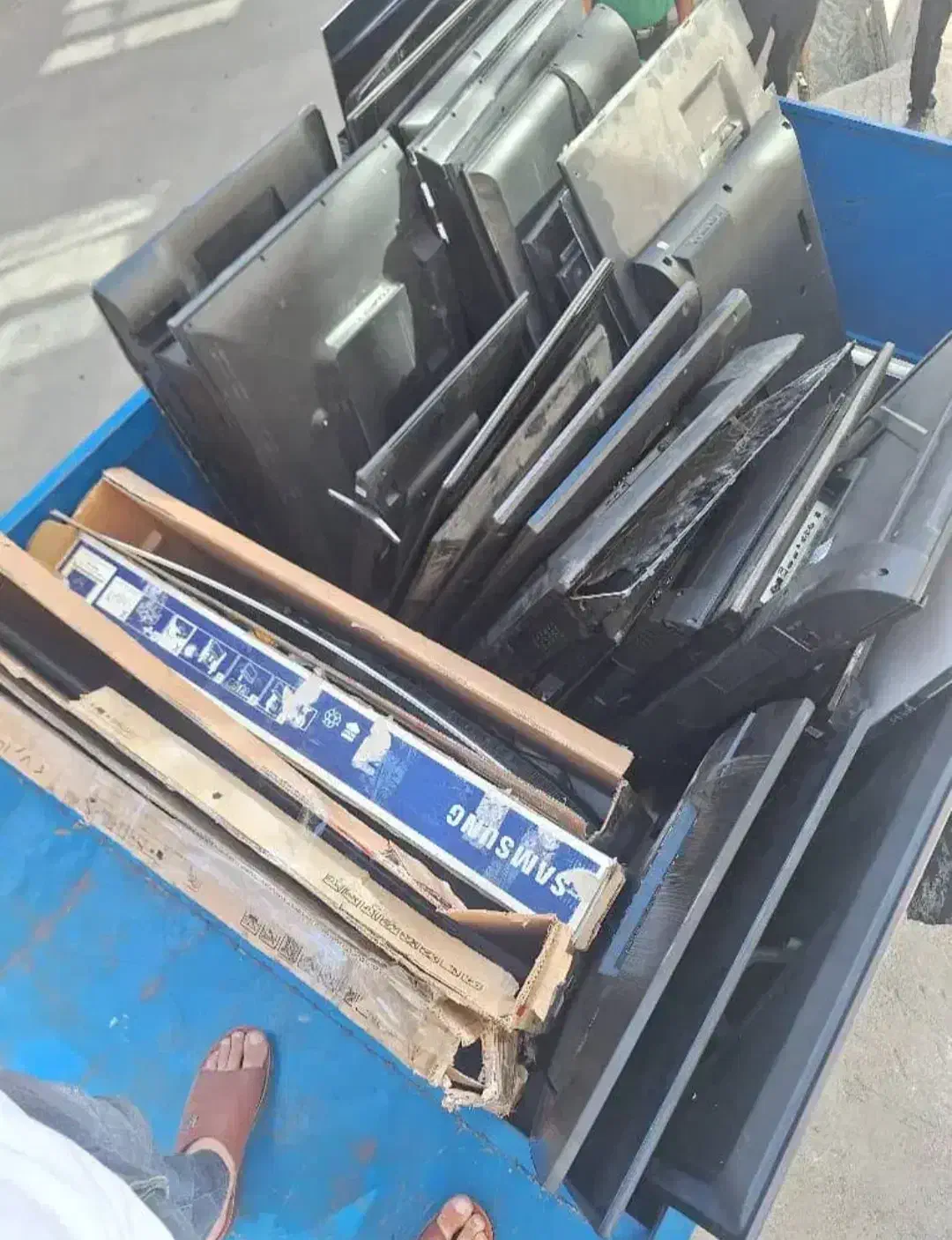 بهترین و بالاترین قیمت تلویزیون شکسته،خراب|تلویزیون و پروژکتور|رشت, شهرک شهید رجایی|دیوار