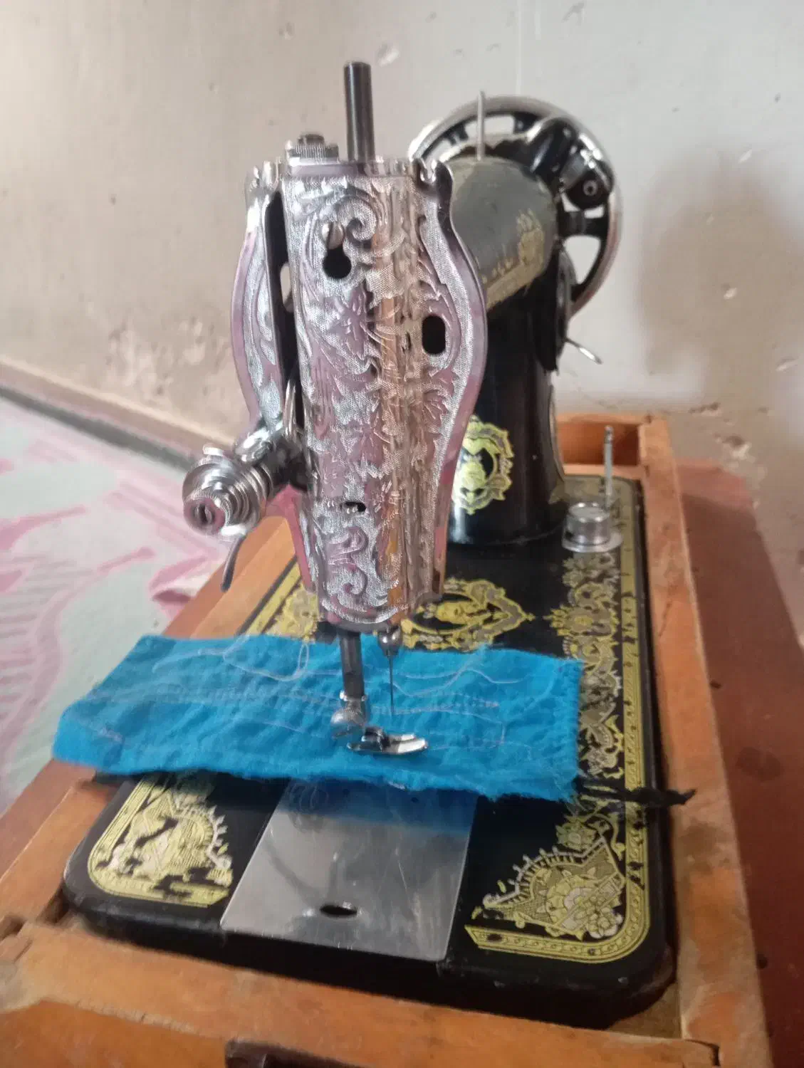 چرخ خیاطی مارشال قدیمی سالم|چرخ خیاطی و ریسندگی|جهرم, |دیوار