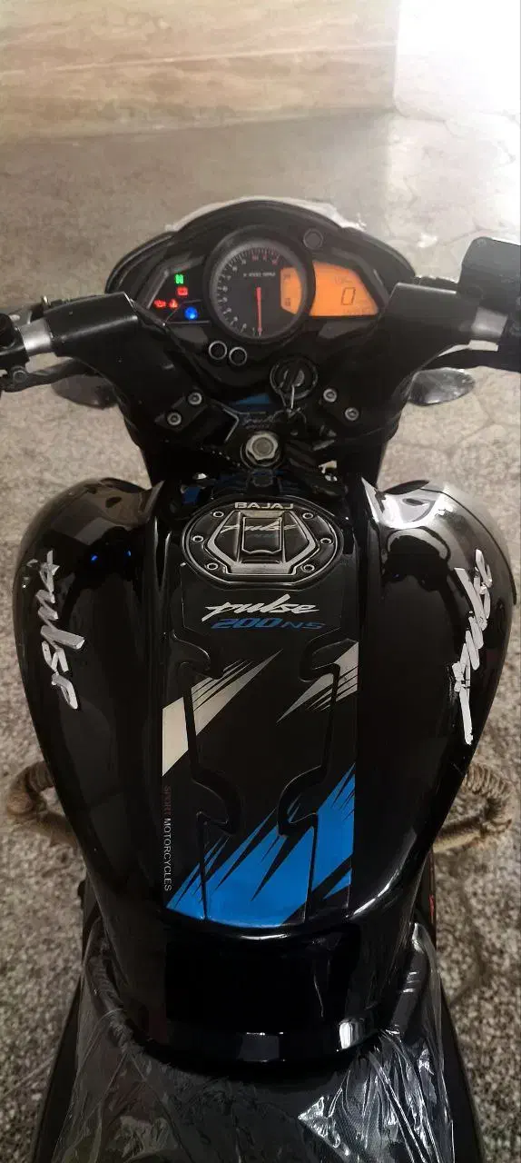 ns200 ان اس|موتورسیکلت|قم, پردیسان|دیوار