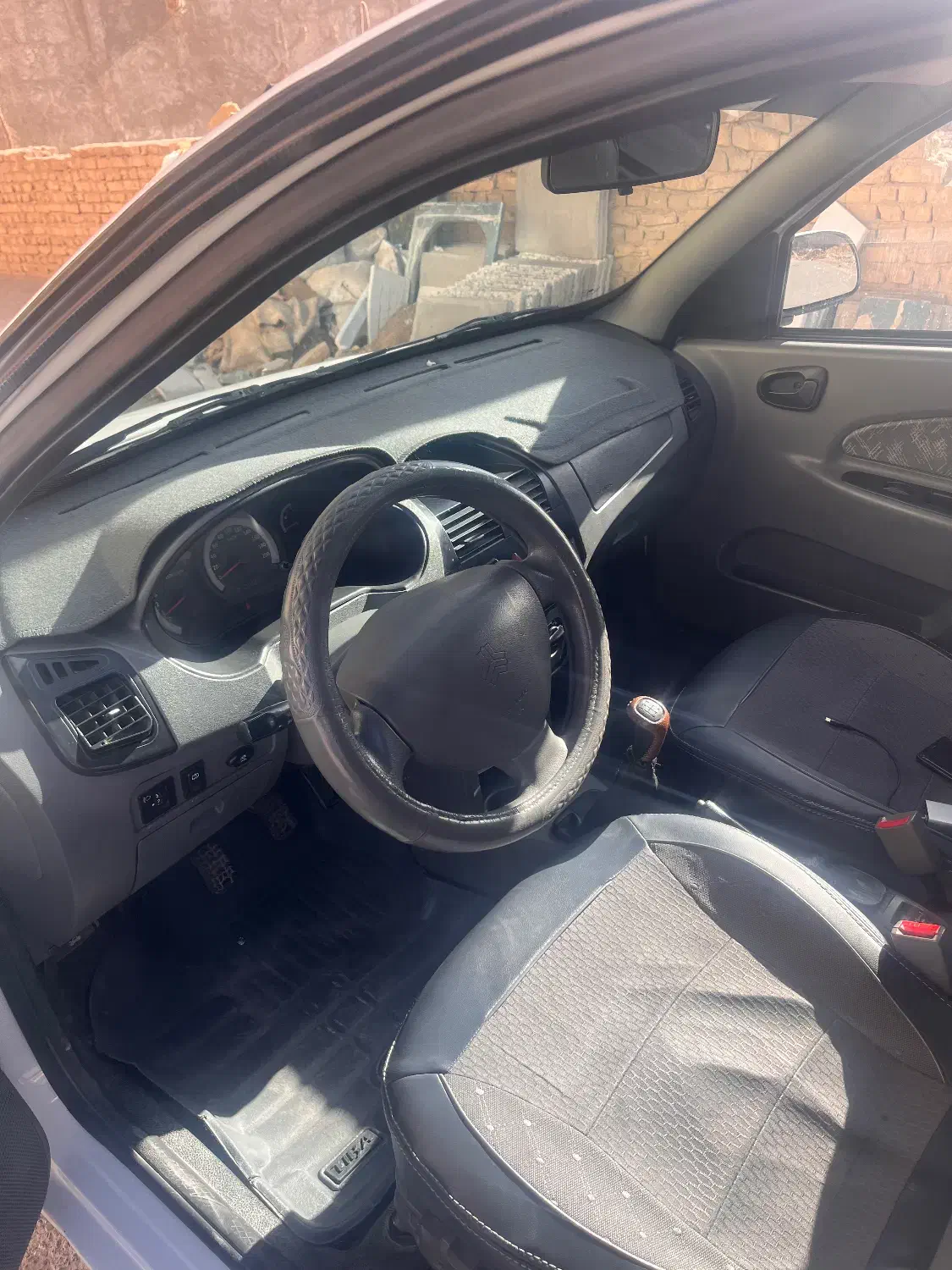 تیبا ۲مدل ۹۶|خودرو سواری و وانت|یزد, |دیوار