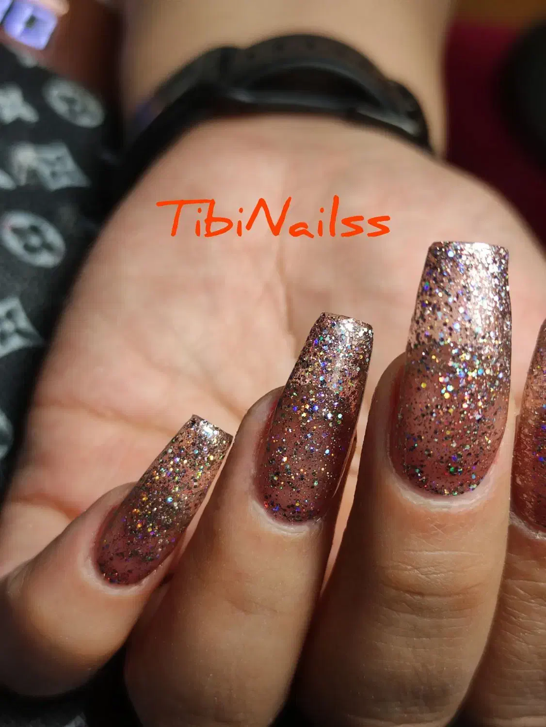 کاشت و ترمیم ناخن|خدمات آرایشگری و زیبایی|شاهین‌شهر, نظامی|دیوار