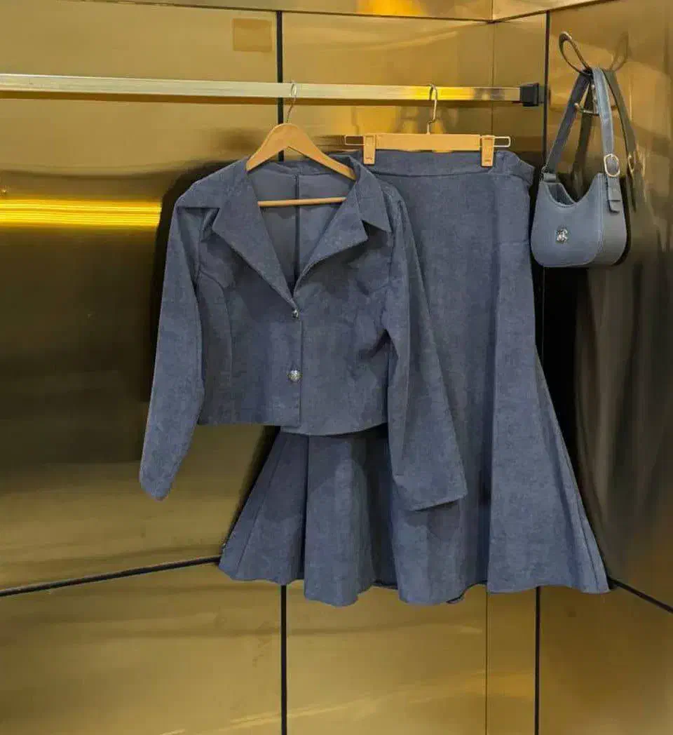 کت و دامن همتا|لباس|اصفهان, کوی امام|دیوار