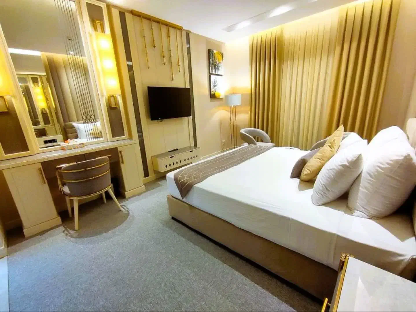 تور کربلا اقتصادی|تور و چارتر|تهران, چهارصد دستگاه|دیوار