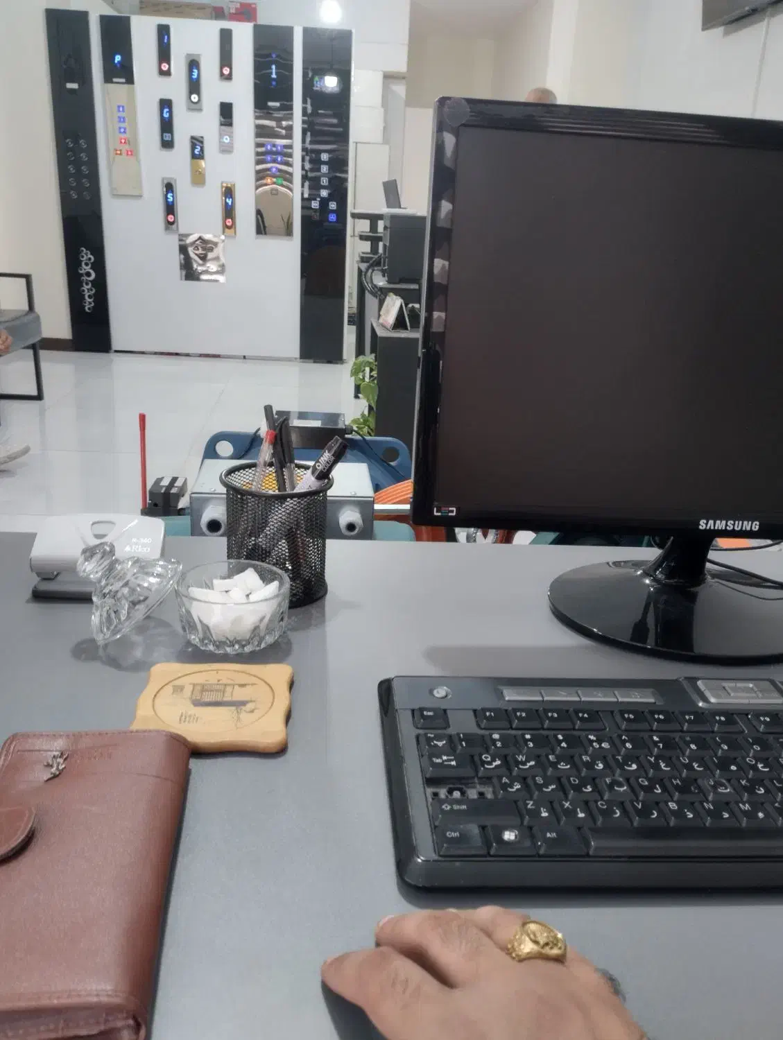 استخدام منشی|استخدام اداری و مدیریت|باغستان, |دیوار