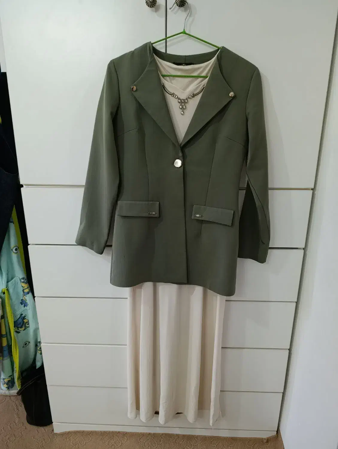 دو لباس سایز ۴۲|لباس|رودسر, |دیوار