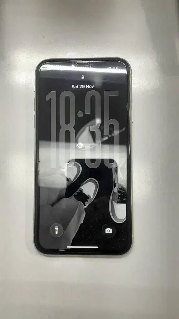 آیفون 11 سفید|موبایل|فولادشهر, مسکن مهر فولادشهر|دیوار