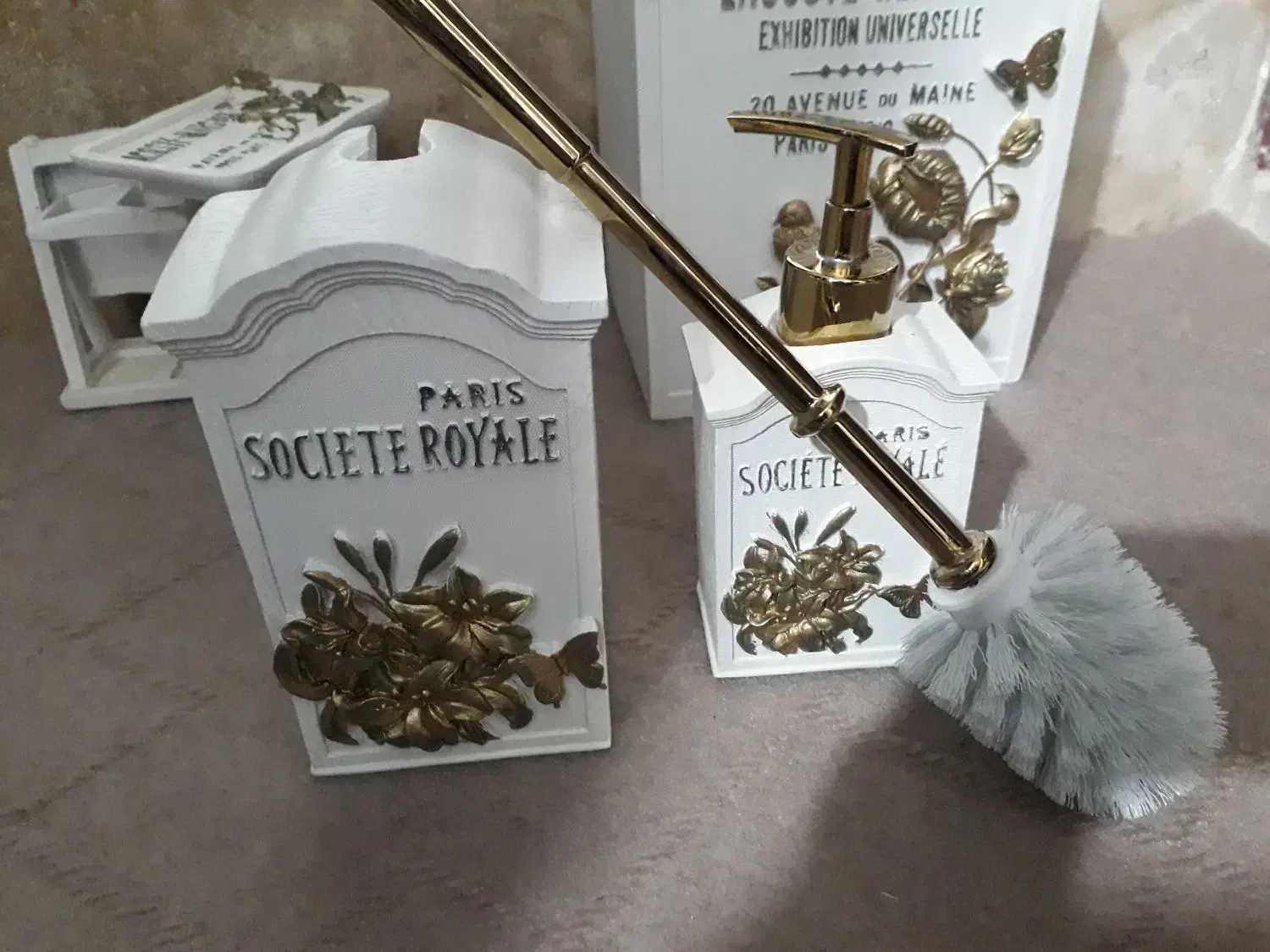 ست بهداشتی وارداتی|لوازم سرویس بهداشتی|قم, شاد قلی|دیوار