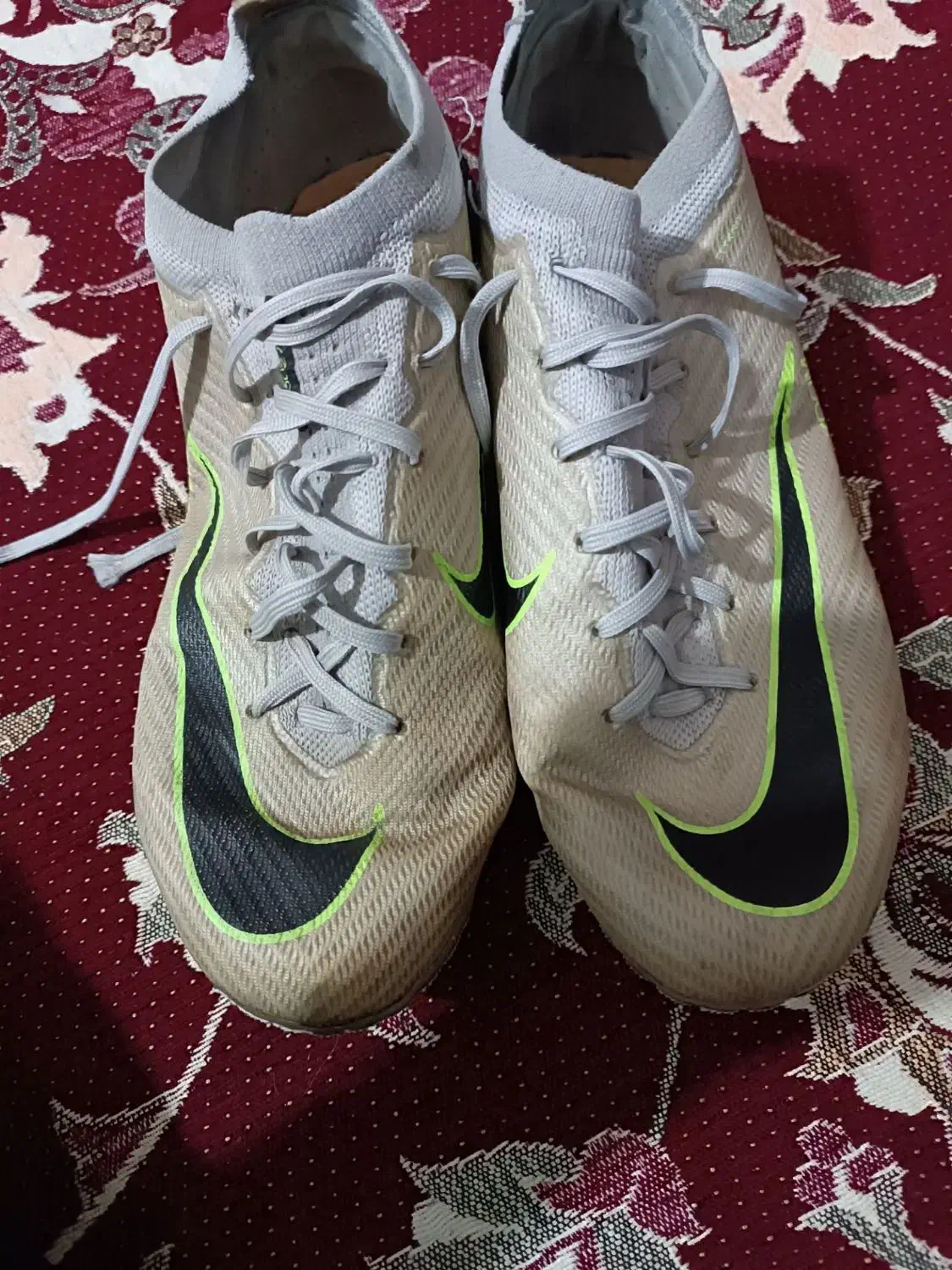 کفش فوتبال چمنی سایز ۴۲|کیف، کفش، کمربند|نقده, |دیوار