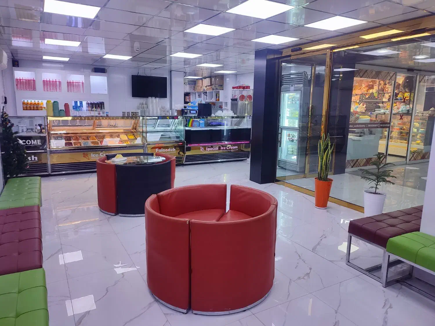 صندوقداری|استخدام خدمات فروشگاه و رستوران|چمران, |دیوار