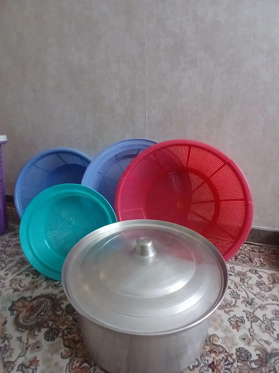 صافی و قابلمه|ظروف پخت‌وپز|سقز, |دیوار