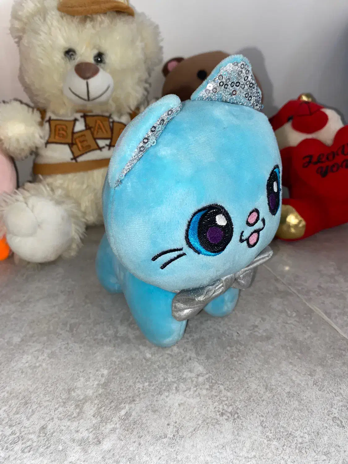 عروسک|اسباب‌بازی بچه|ری, شهرری|دیوار