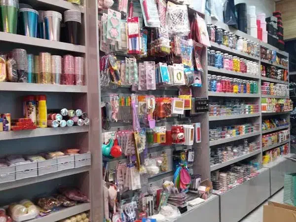 فروش عمده لوازم تولد و یلدا به قیمت قبل|عمده‌فروشی|گناباد, |دیوار