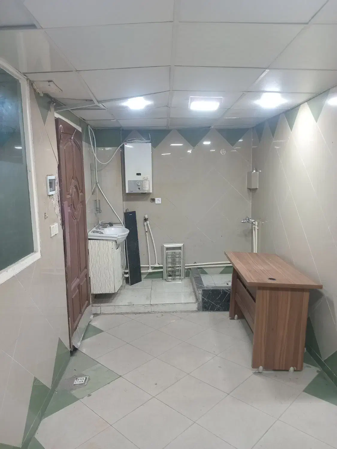 اجاره یک اتاق کار به مساحت 15 متر (فوری)|اجارهٔ دفتر کار، اتاق اداری، مطب|تهران, سلسبیل شمالی|دیوار