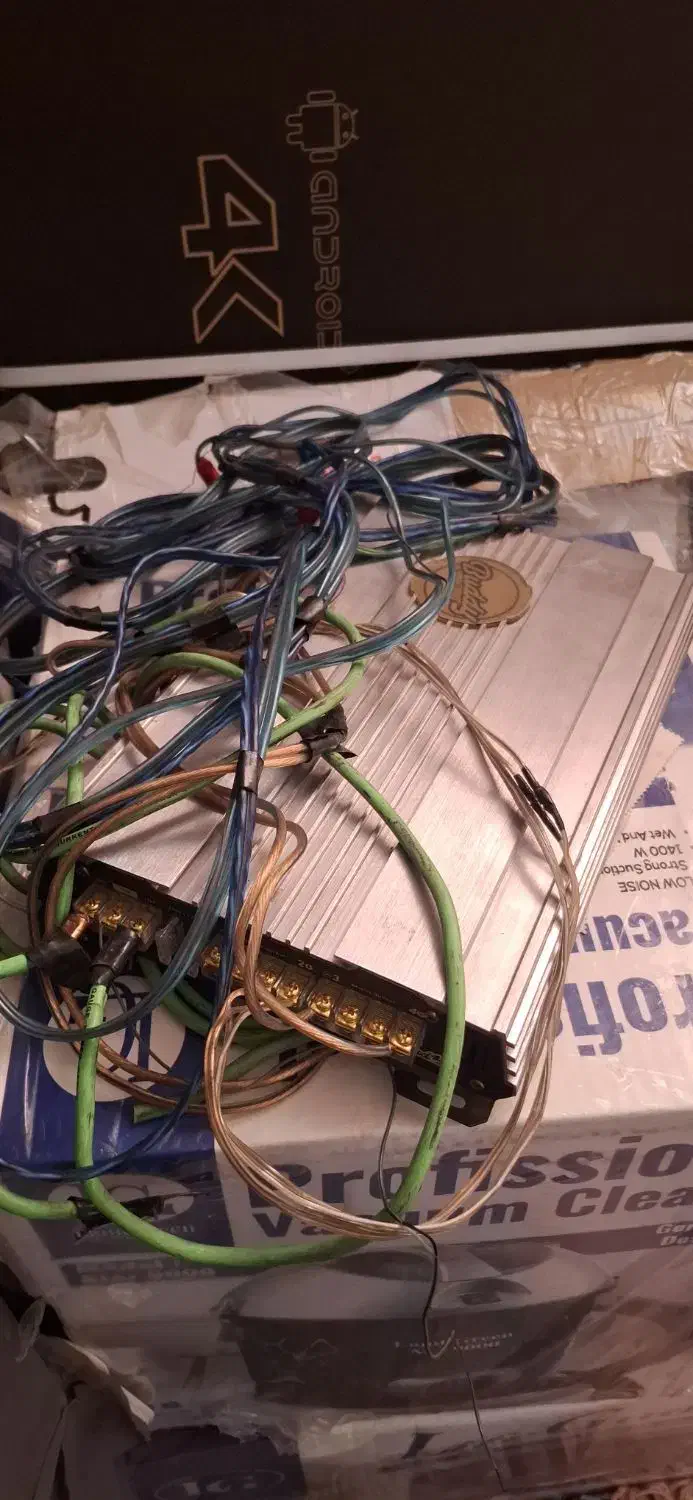 آمپلی|صوتی و تصویری|فاریاب, |دیوار