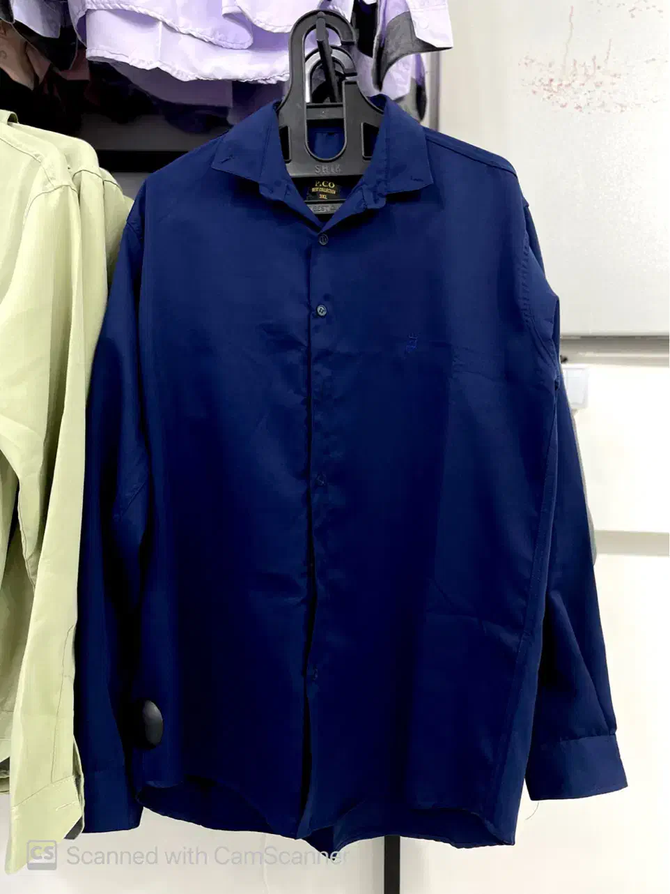 پیراهن|لباس|یاسوج, |دیوار