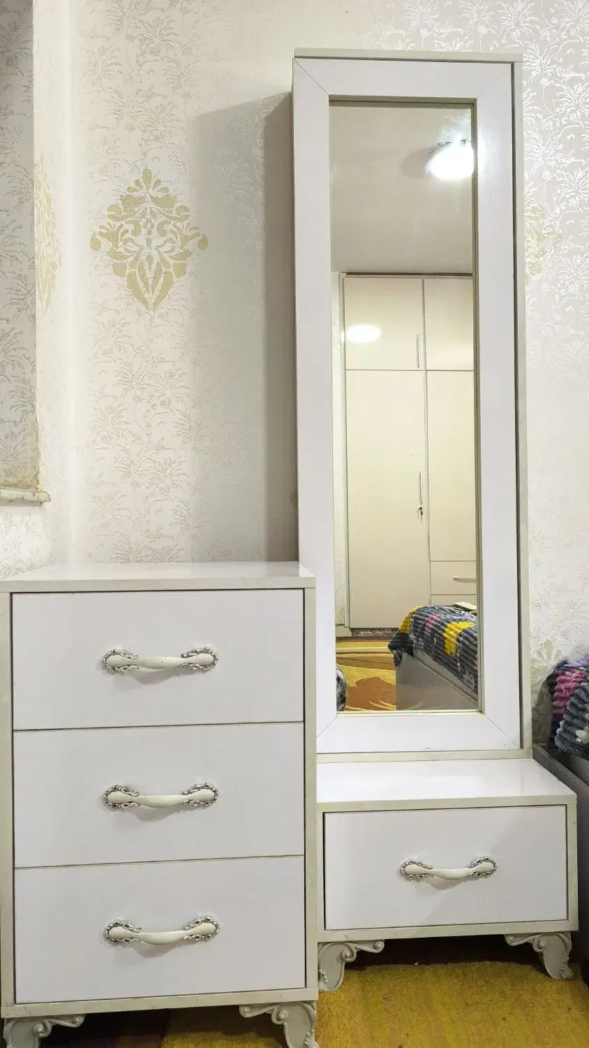 میز آرایش ریلی|مبلمان خانگی و میز عسلی|کارون, |دیوار