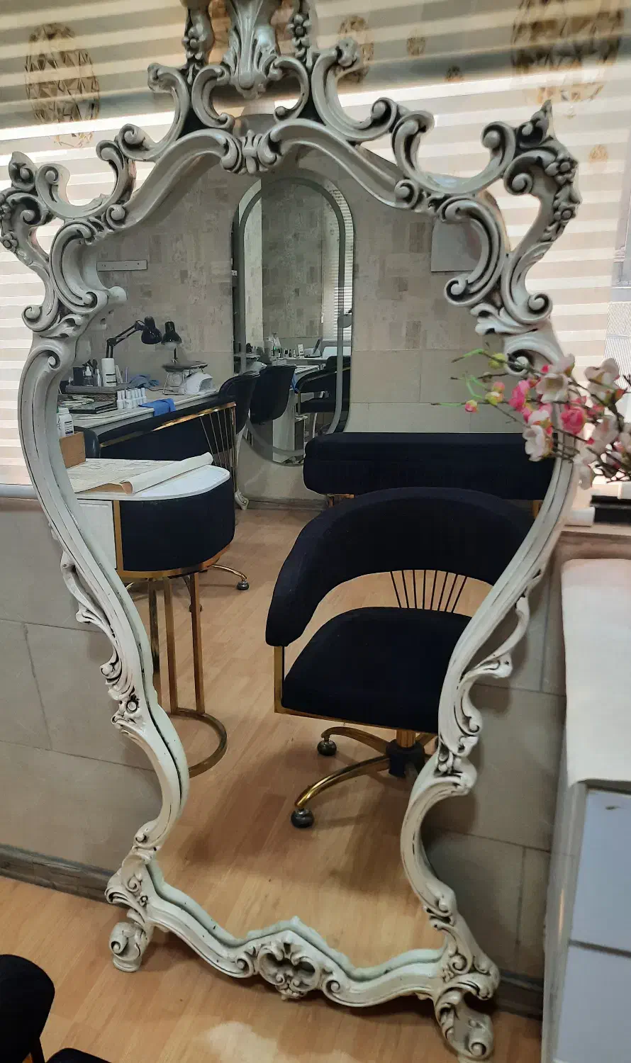 فروش فوری وسایل آرایشگاه|آرایشگاه و سالنهای زیبایی|هشتگرد, شهرک ولیعصر (مصلی)|دیوار