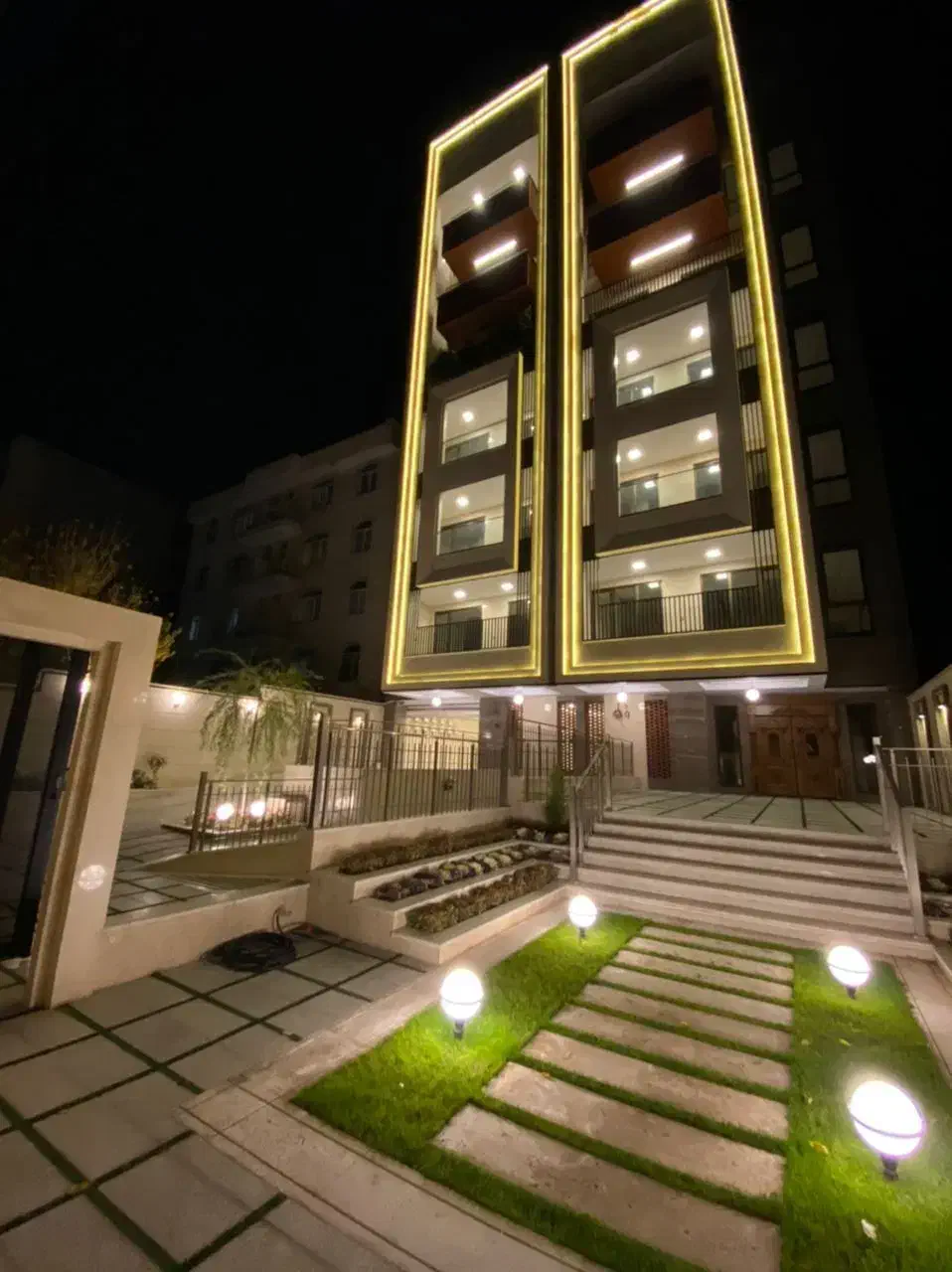 آپارتمان ۱۵۰متر بهترین گلستان عظیمیه|فروش آپارتمان|کرج, عظیمیه|دیوار