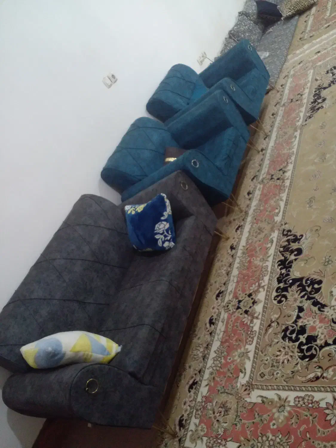 مبل تمیزدرحدنوفروشی|مبلمان خانگی و میز عسلی|بندر گناوه, |دیوار