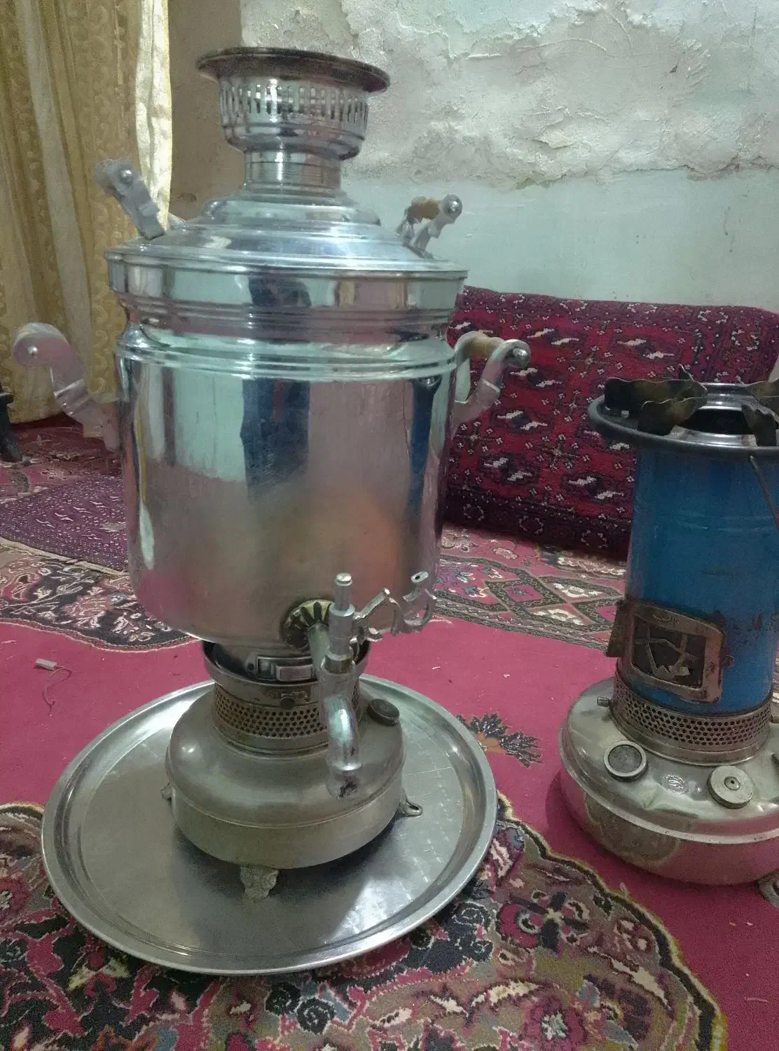 سلام سماور قدیمی ۲۰لیتریقدیمی وچراغ قدیمی|سماور، چای‌ساز، قهوه‌ساز|زابل, |دیوار