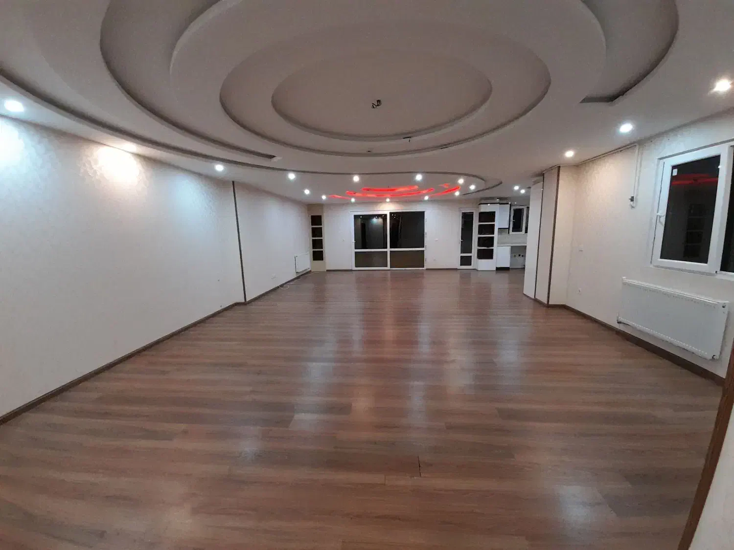 رهن آپارتمان ۱۹۰ متر ۳ خواب اوایل سروش|اجارهٔ آپارتمان|گرگان, |دیوار