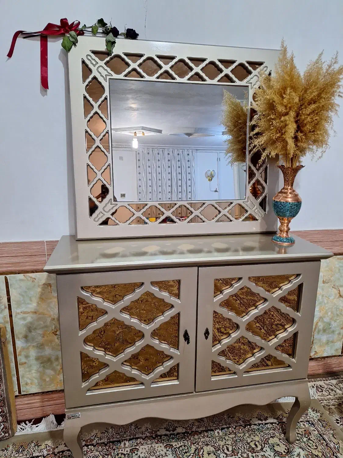 اینه کنسول در حد نو|بوفه، ویترین، کنسول|کنگاور, |دیوار