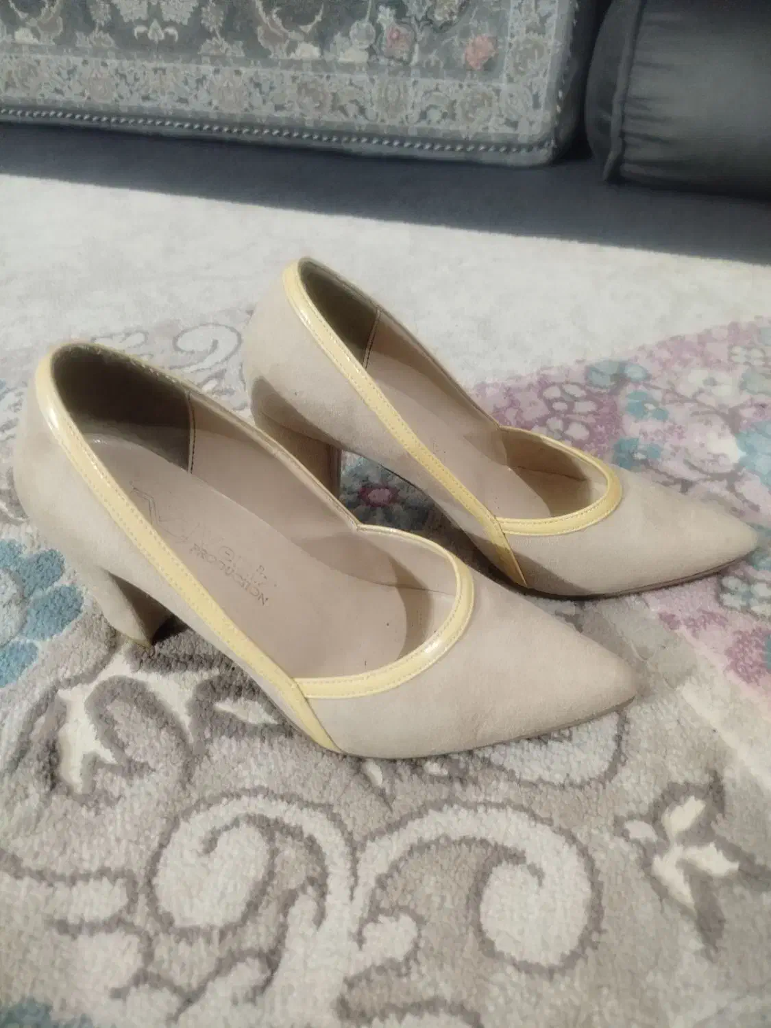 کفش مجلسی شیک،کفش ورزشی|کیف، کفش، کمربند|ملایر, |دیوار