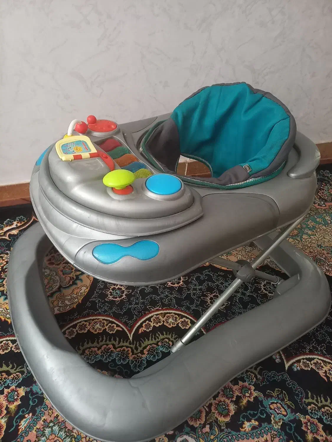 گهواره ،رو روئک|کالسکه و لوازم جانبی|اصفهان, سودان|دیوار