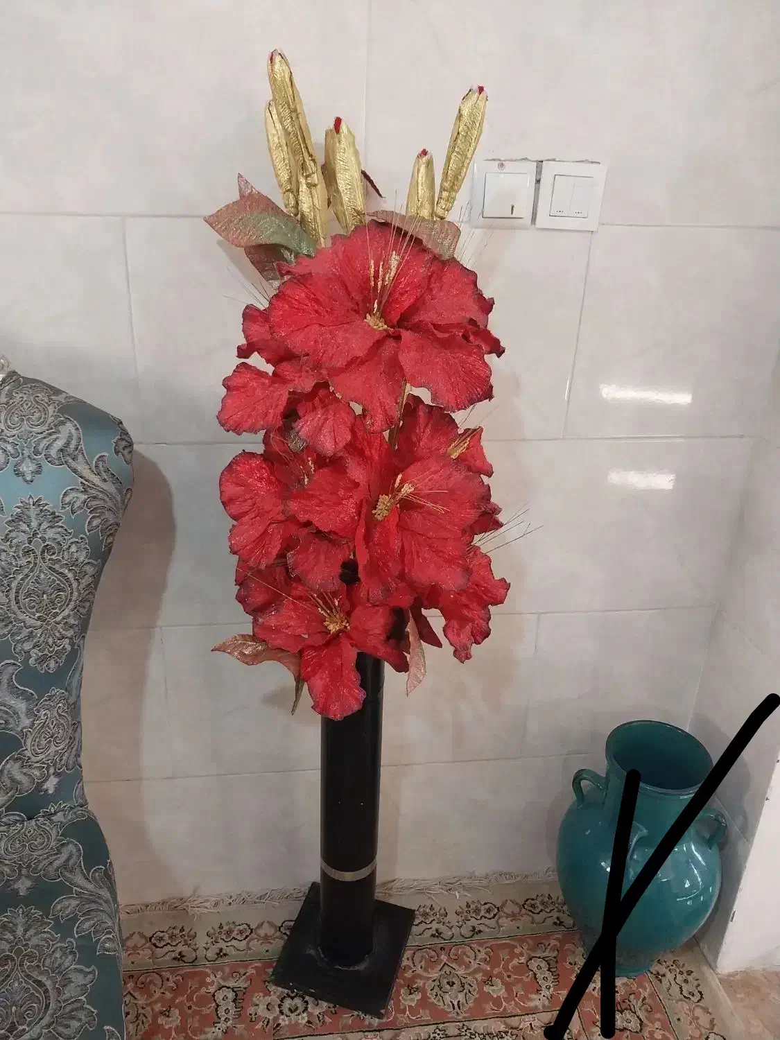 گل و گلدان بزرگ زیبا|گل مصنوعی|کردکوی, |دیوار