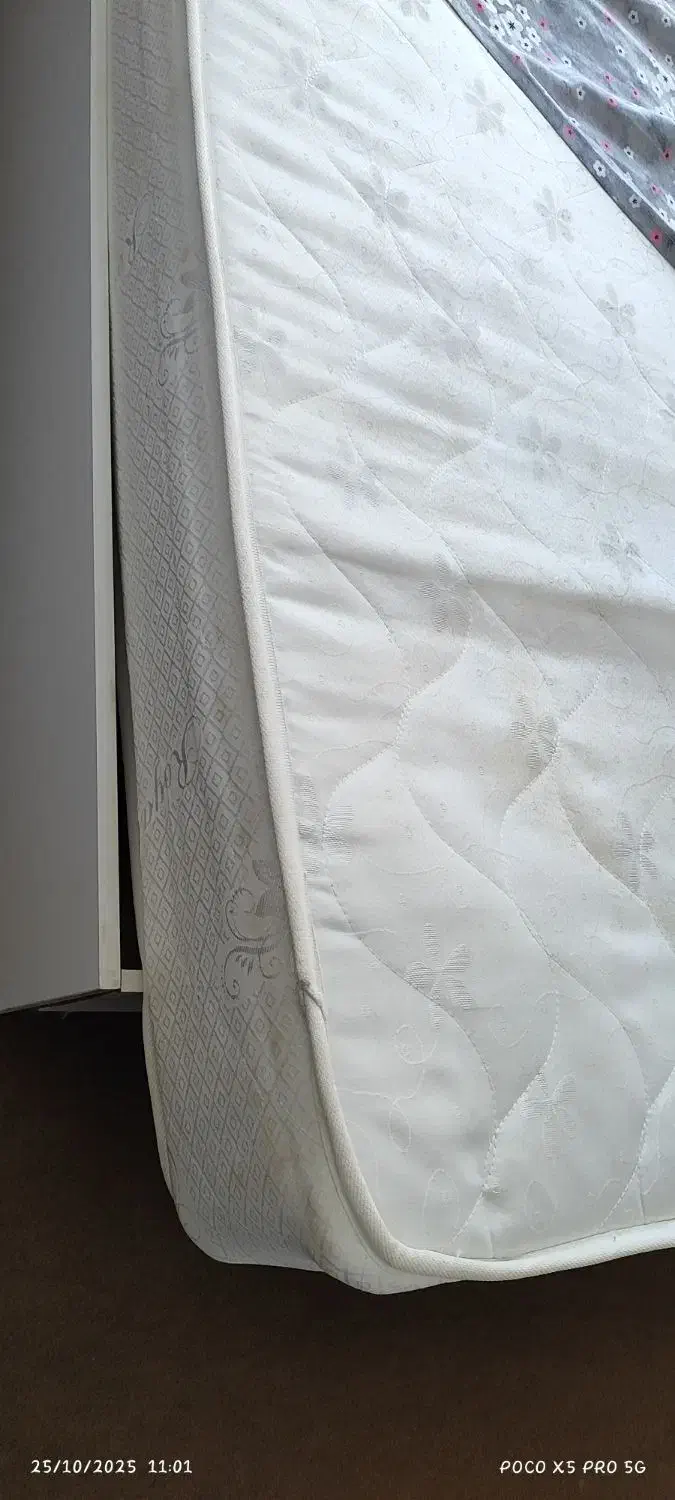 فروش تشک خوشخواب دونفره تمیز درحدنو|تشک تختخواب|نیریز, |دیوار