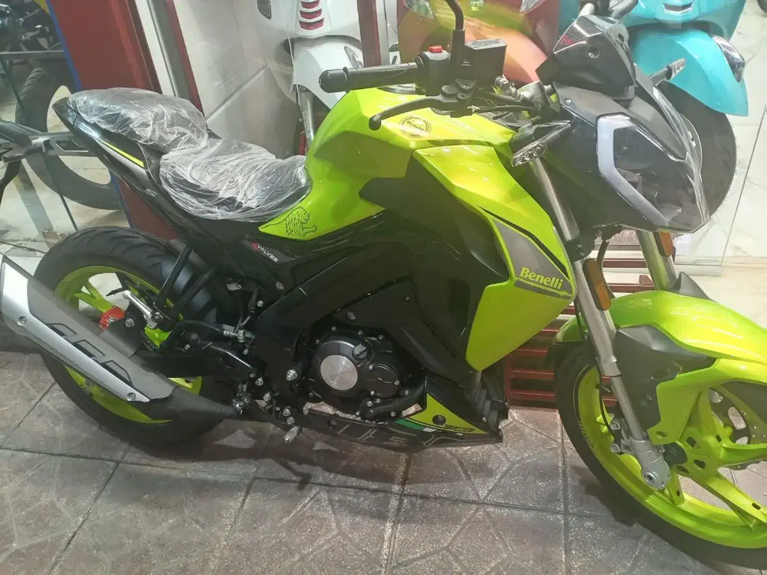 موتور بنلی 180cc|موتورسیکلت|شهرضا, |دیوار