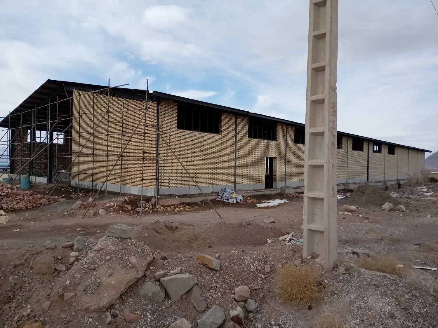 است بنا سفال کار|خدمات پیشه و مهارت|بیرجند, |دیوار