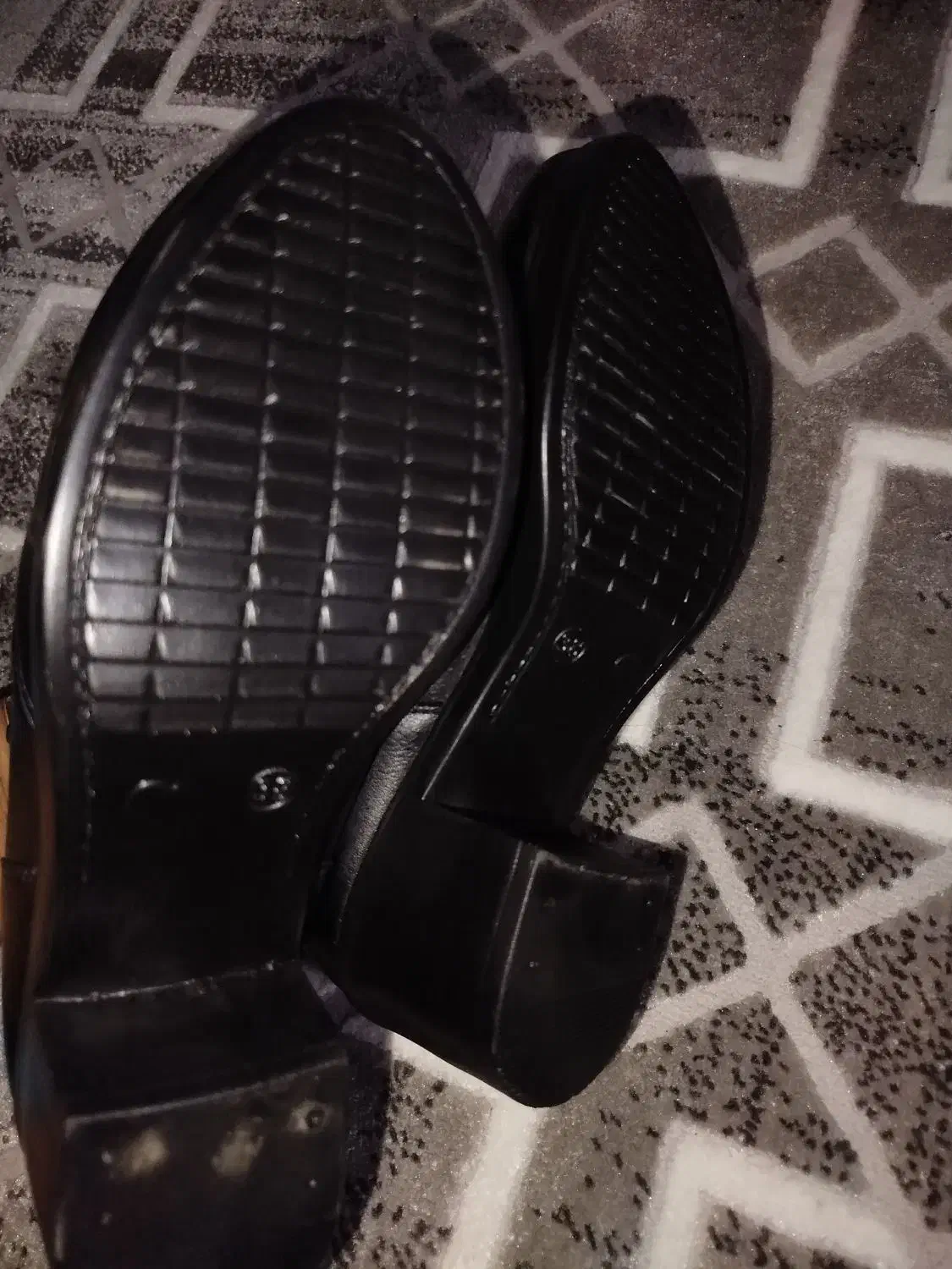 کفش|کیف، کفش، کمربند|گرگان, |دیوار