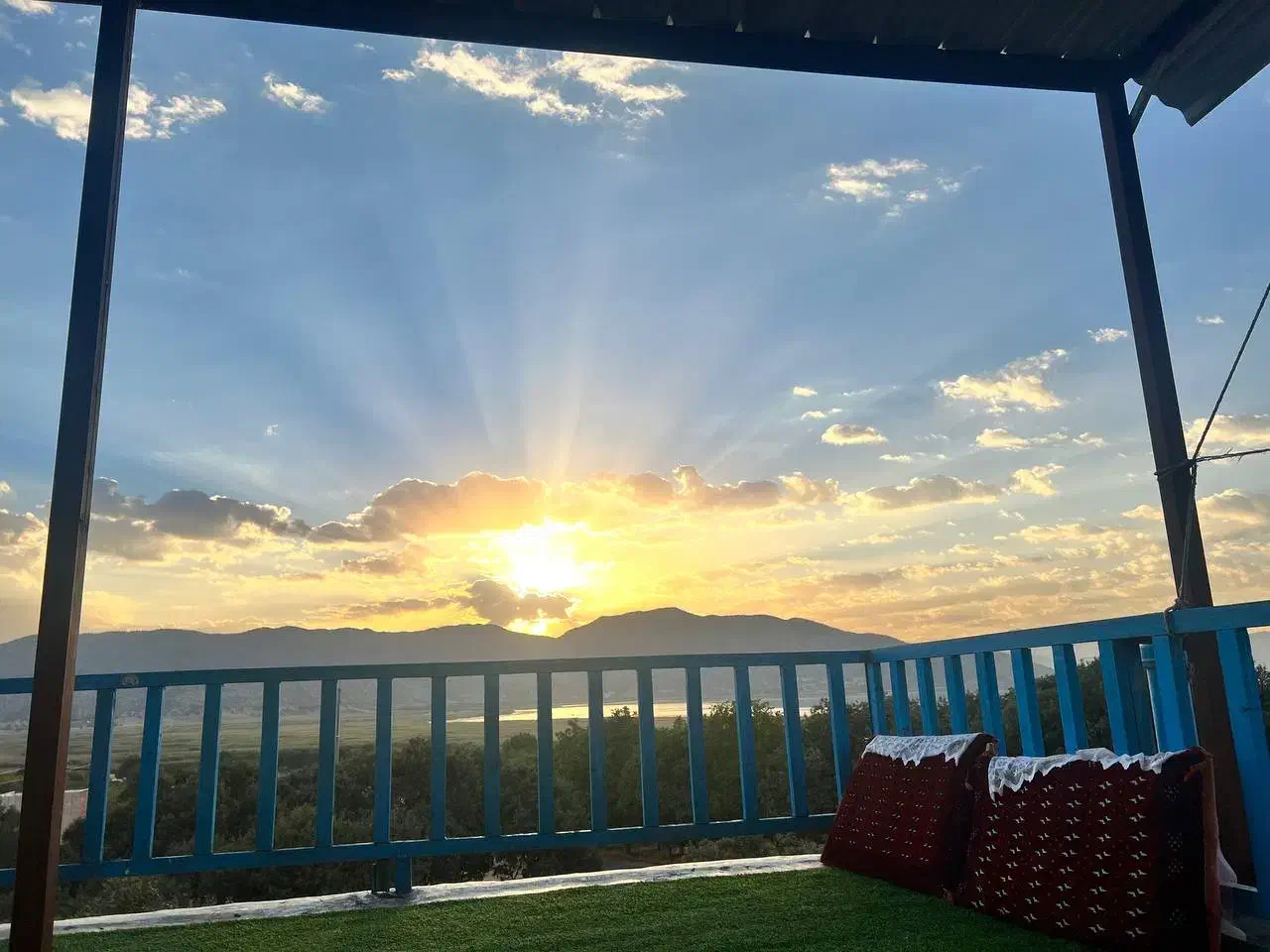 اقامتگاه و سویت ویلا|اجارهٔ کوتاه‌مدت ویلا و باغ|خاو و میرآباد, |دیوار