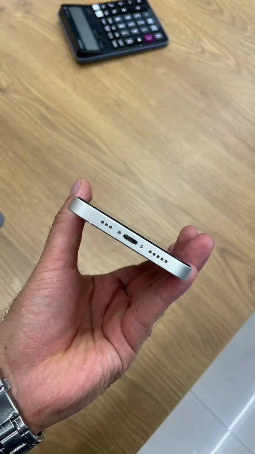 ایفون ۱۳ نرمال ۲۵۶ گیگ|موبایل|شیراز, کوی وحدت|دیوار