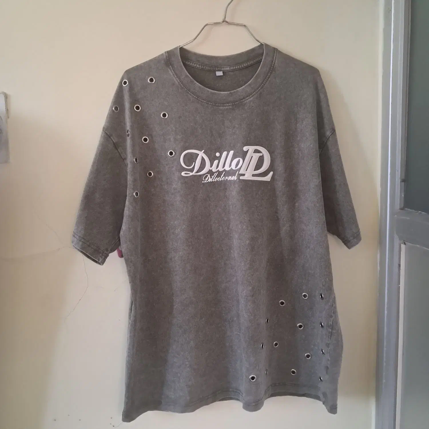 تیشرت لش|لباس|نیشابور, خط کاشمر|دیوار