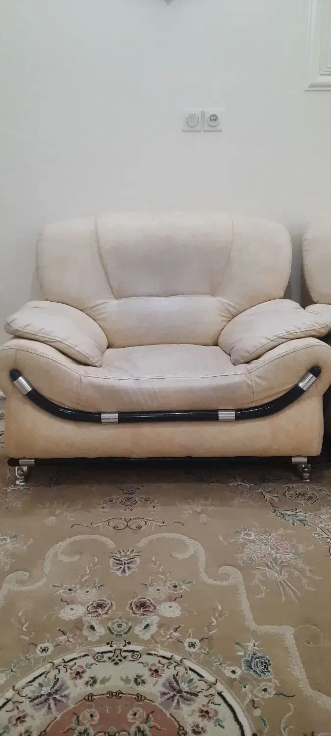 مبل چرم|مبلمان خانگی و میز عسلی|اردبیل, |دیوار