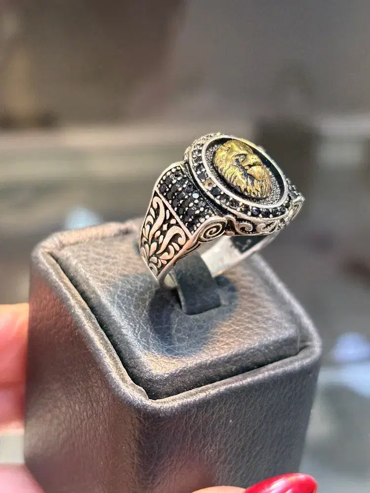 نقره|جواهرات|تربت‌حیدریه, مسجد جامع|دیوار