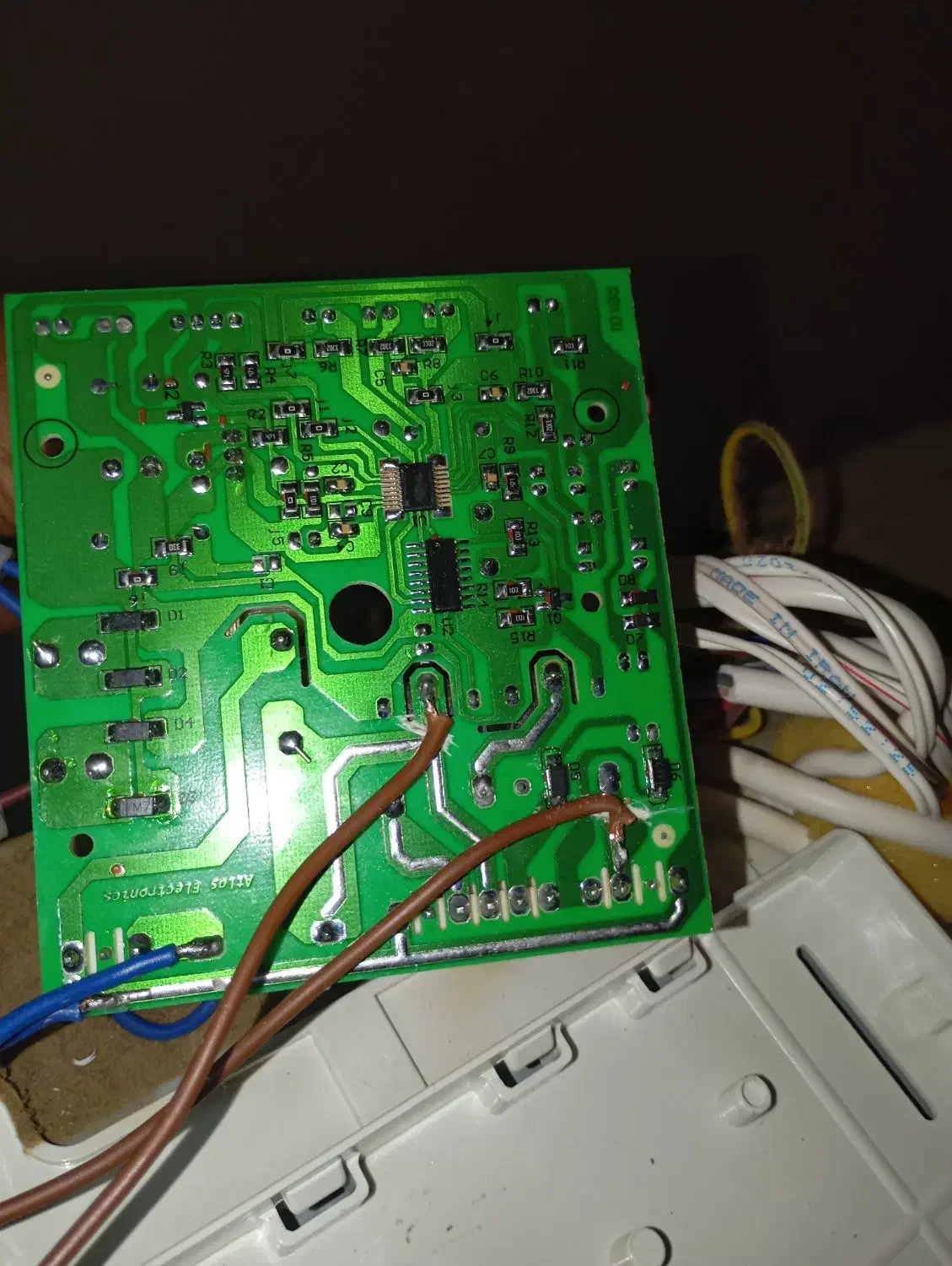 تعمیر یخچال وفریزر و اسپیلت ضمانتی|خدمات پیشه و مهارت|سراوان, |دیوار