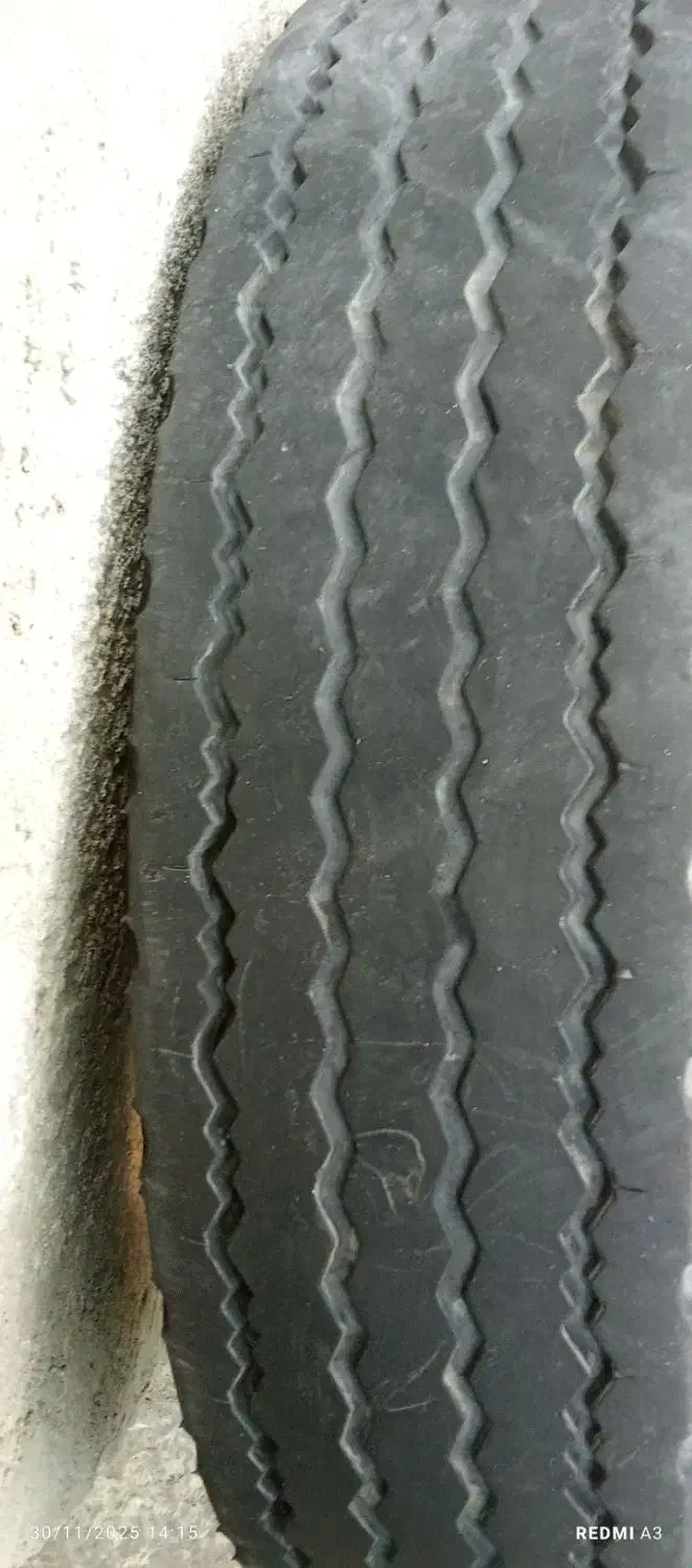 یک جفت لاستیک مدل دنا مناسب مزدا وانت نونو|قطعات یدکی و لوازم جانبی|جیرفت, |دیوار