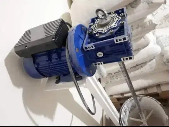 همزن نیمه صنعتی بسیار تمیز نو نو هستش|ماشینآلات صنعتی|منوجان, |دیوار