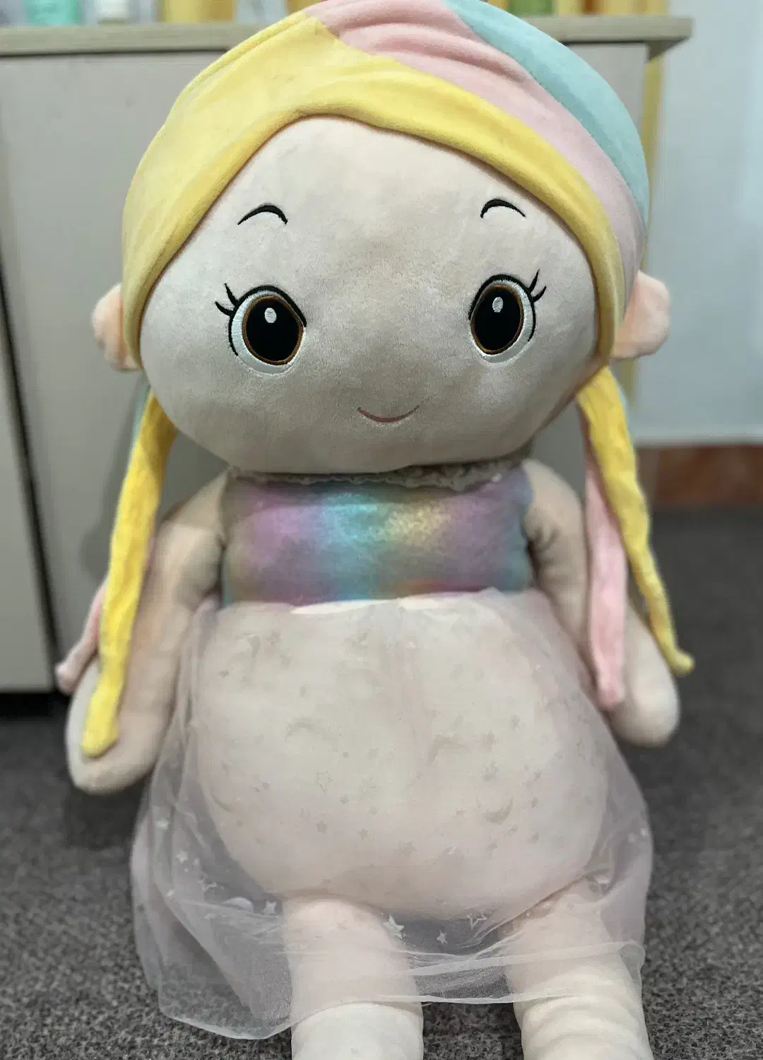 عروسک دخترانه|اسباببازی بچه|کردکوی, |دیوار