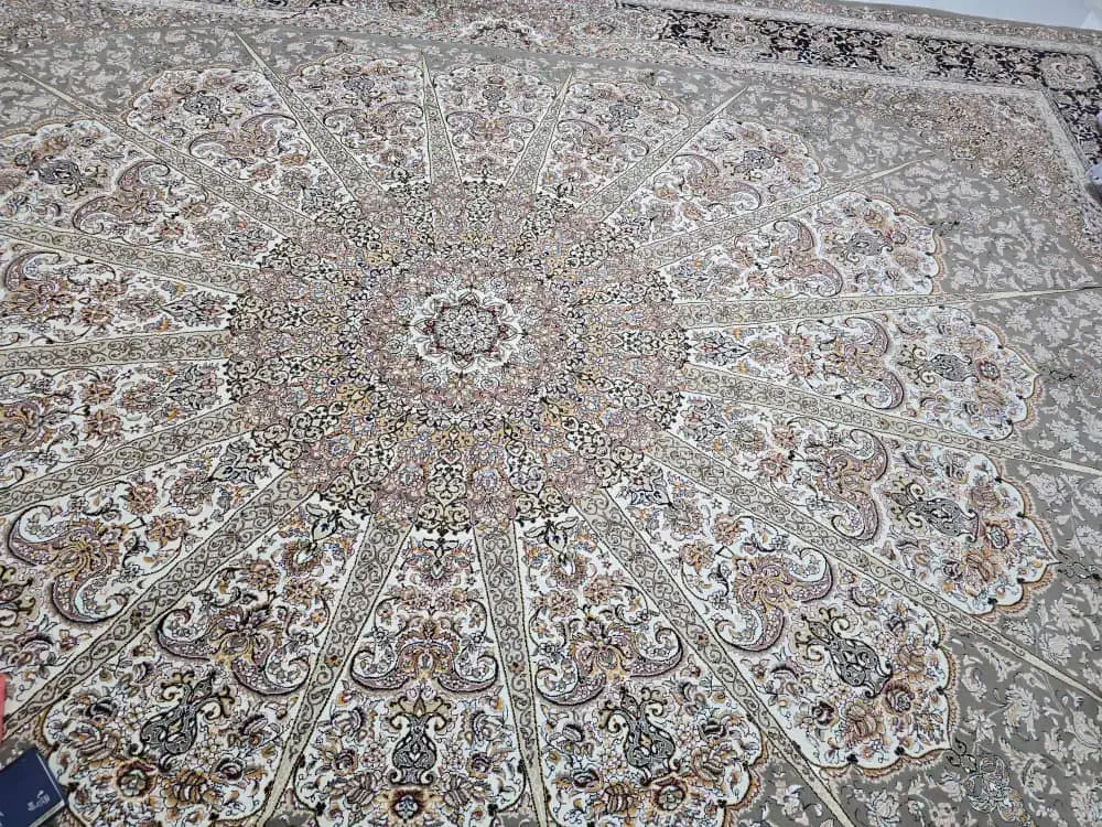 فرش ۱۲متری|فرش|شهرکرد, |دیوار