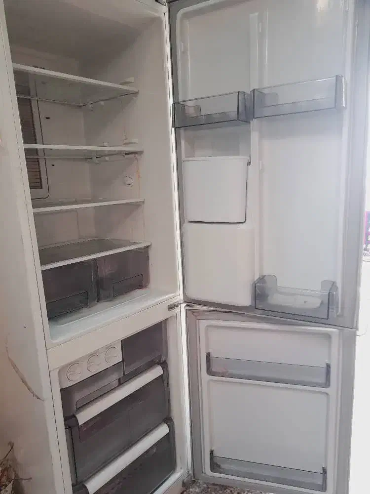یخچال فریزر دست دوم(استوک)بدون برفک،مارک اصلی بشرط|یخچال و فریزر|شیراز, نصر|دیوار