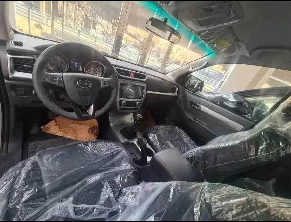 کی ام سی تی ۸ kmc t8|خودرو سواری و وانت|ارومیه, |دیوار